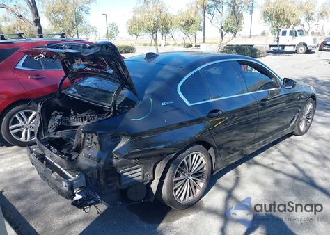 2019 BMW 530E Iperformance из США, поврежденный, VIN WBAJA9C54KB388402